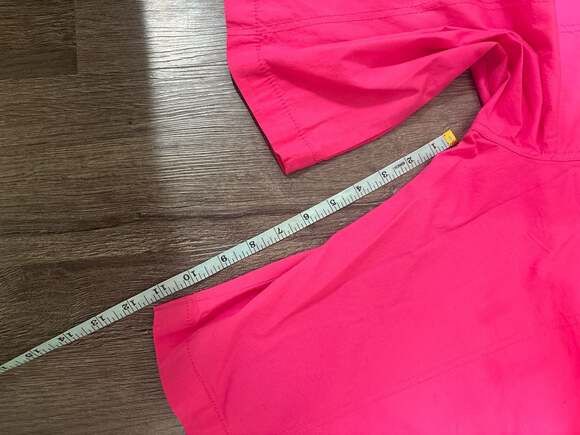 Caribbean Joe Women's Hot Pink Cargo Style Bermuda Shorts Size 8 - Picture 8 of 11